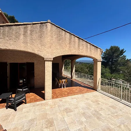 -villa Les Pins- *