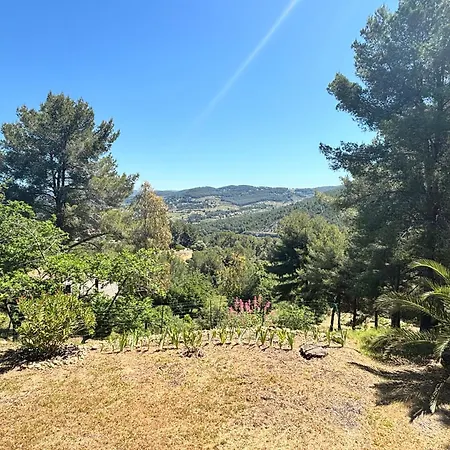 -villa Les Pins- *
